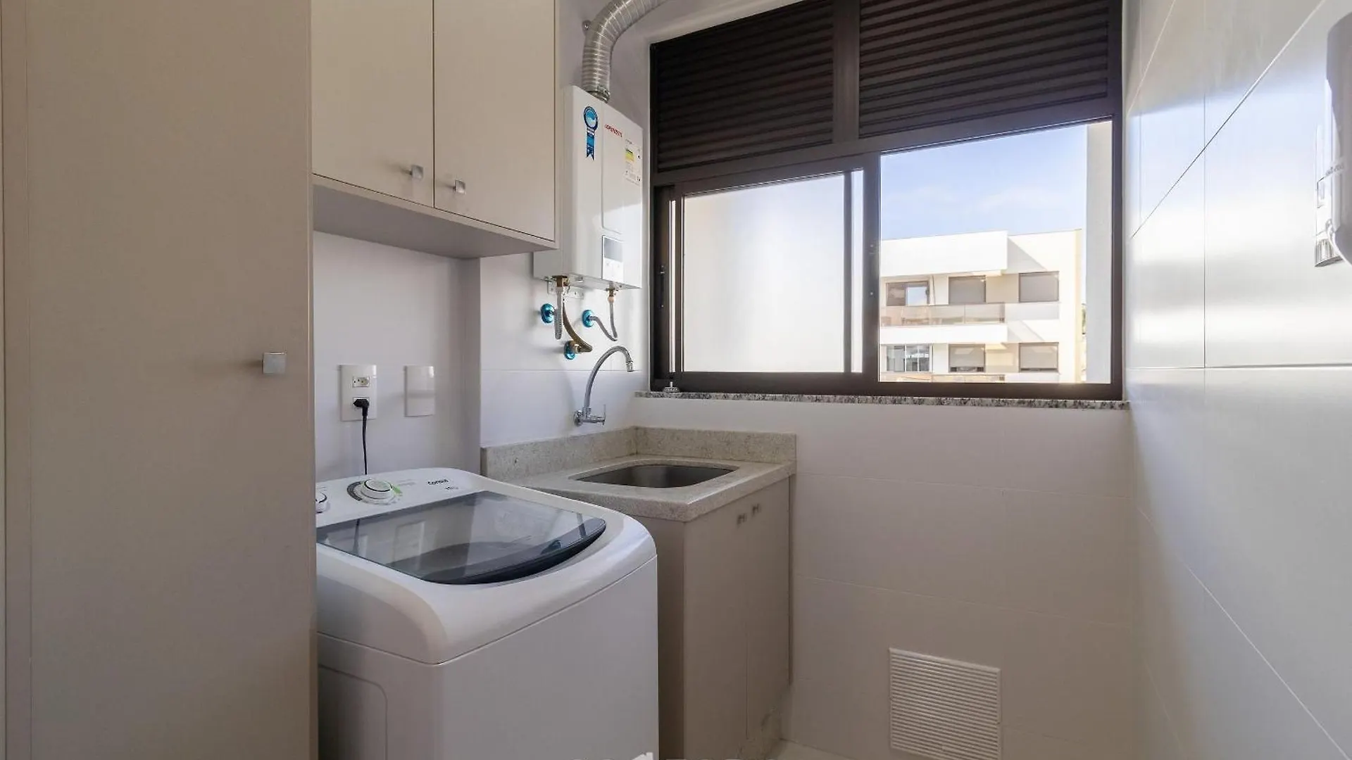 Apto Perto Da Praia Em Cond. C/ Piscina Adc0205 Florianópolis Apartmán