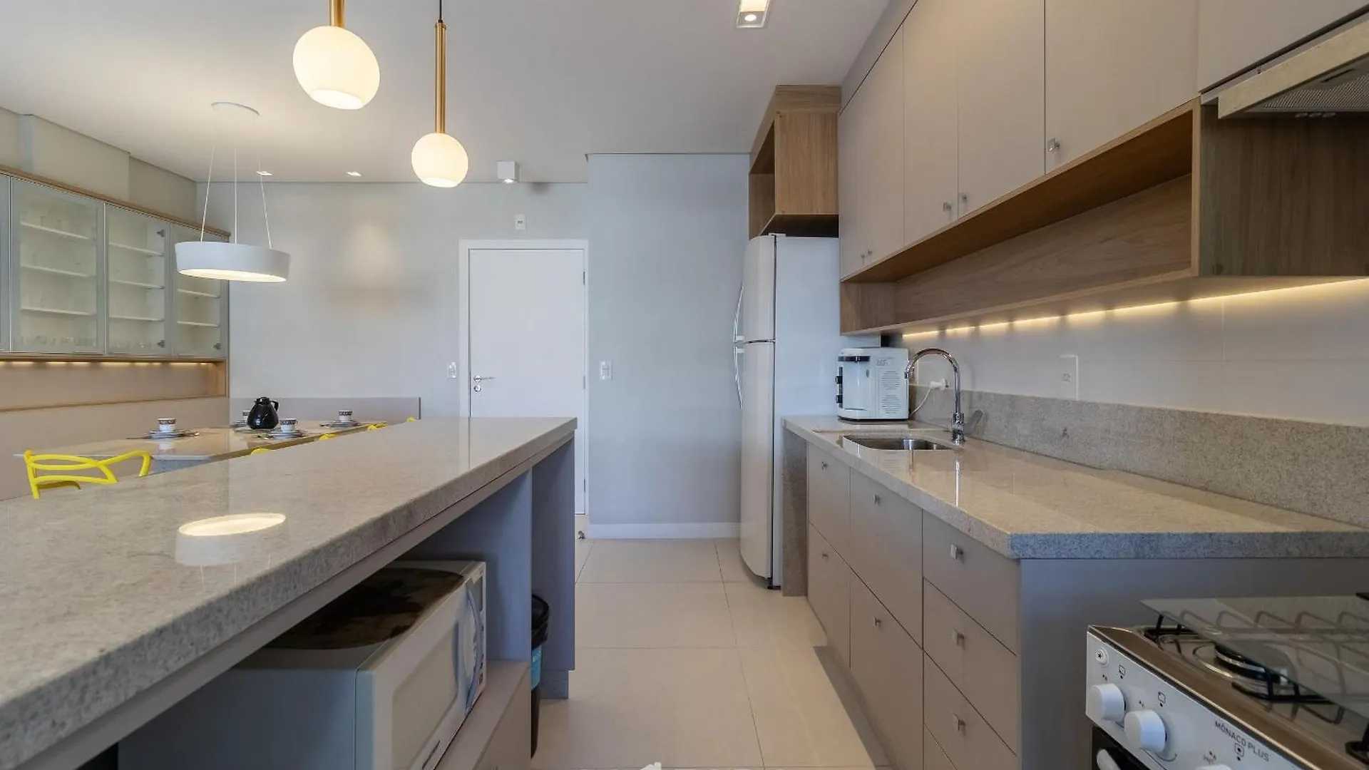 Apartmán Apto Perto Da Praia Em Cond. C/ Piscina Adc0205 Florianópolis