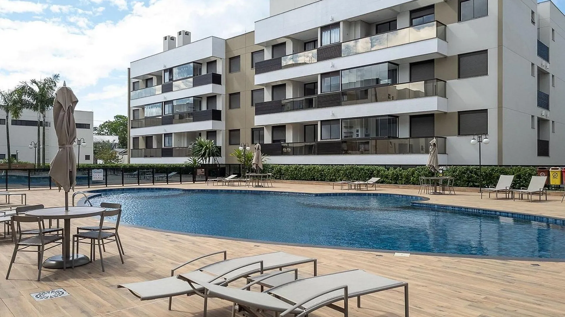 Apartment Apto Perto Da Praia Em Cond. C/ Piscina Adc0205 Florianopolis