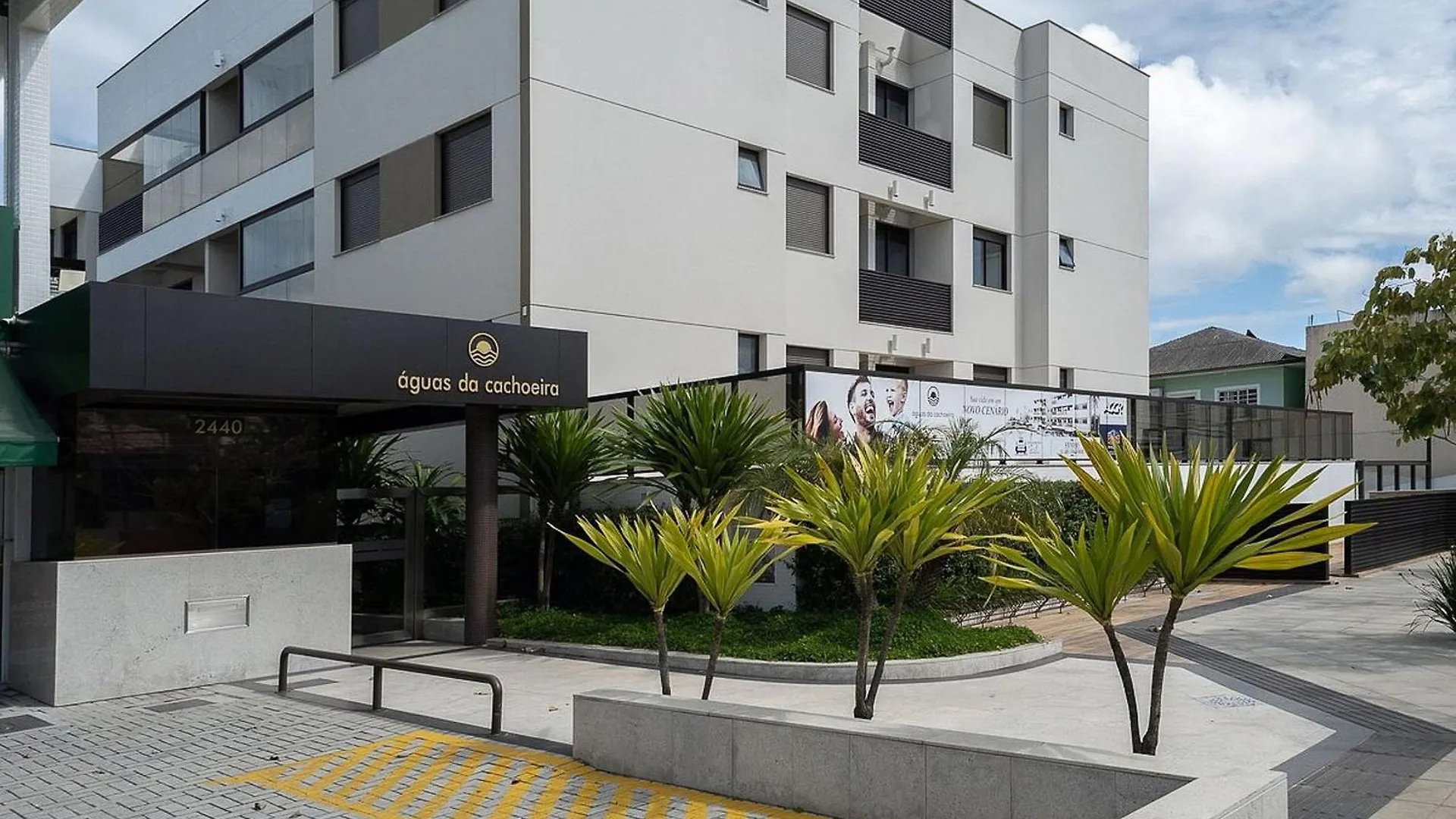 Apto Perto Da Praia Em Cond. C/ Piscina Adc0205 Florianopolis Brazil